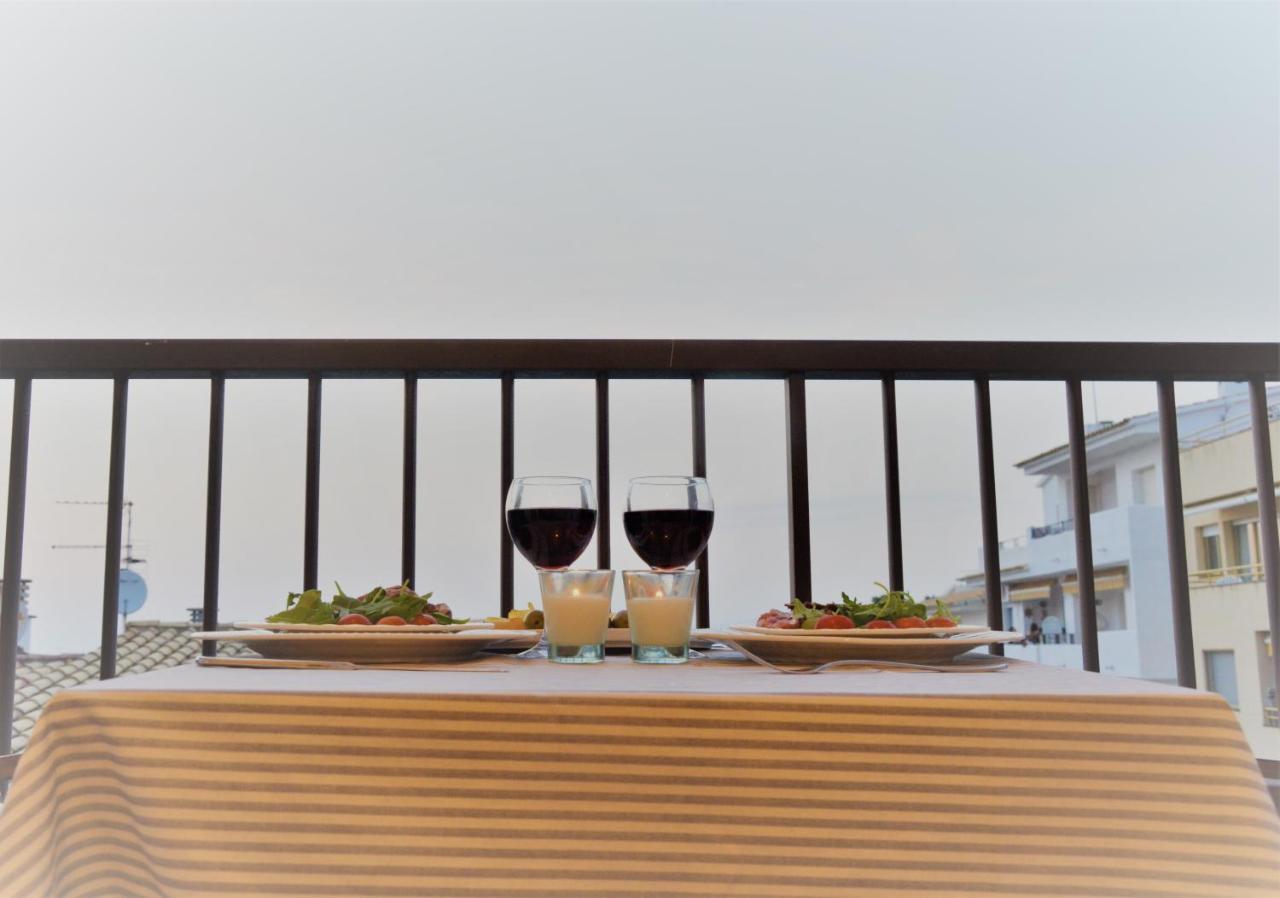 Coco Apt Renovated And With Seaview Ля Эскала Экстерьер фото
